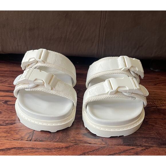 $720 NIB Men\'s Bottega Veneta Dual Strap Sandals White Size 39(6) main image 7